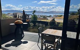 Lakeview Apartment